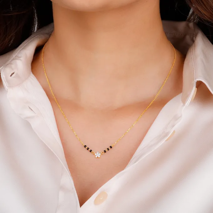 18k Gold Floral Flare Diamond Mangalsutra