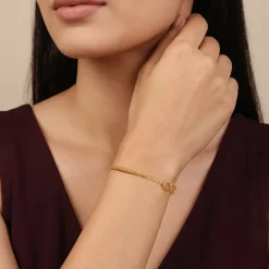 Kriti Sanon Golden Boundless Link Bracelet