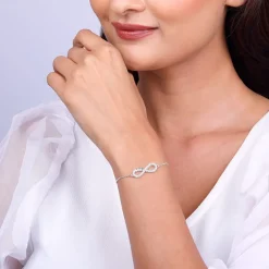 Kriti Sanon Silver Infinity Heart Bracelet