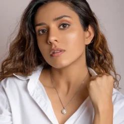 Kriti Sanon Silver Pearl Pendant with Link Chain