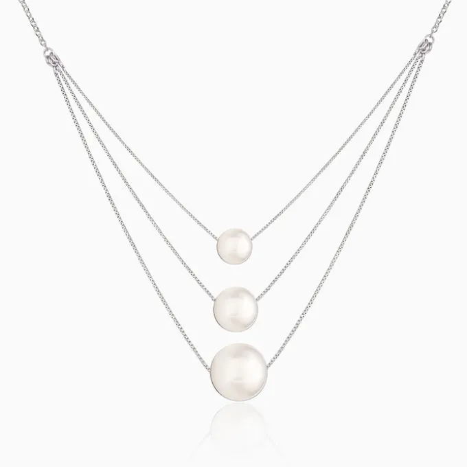 Kriti Sanon Silver Triple Layer Pearl Necklace With Link Chain
