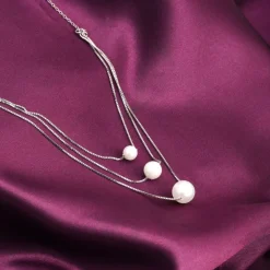 Kriti Sanon Silver Triple Layer Pearl Necklace With Link Chain