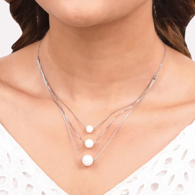 Kriti Sanon Silver Triple Layer Pearl Necklace With Link Chain