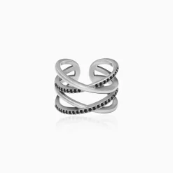 Kriti Sanon Silver Weave Black Zircon Ring