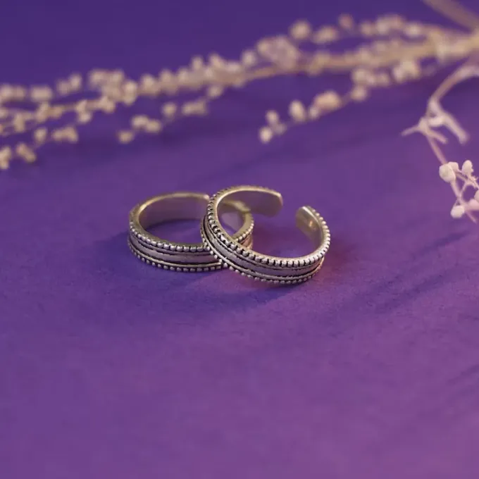 Oxidised Silver Layered Bead Toe Ring