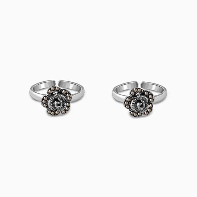 Oxidised Silver Nayra Toe Rings