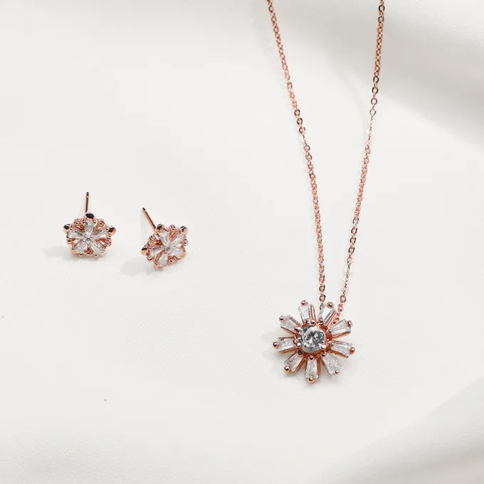 Rose Gold Baguette Flower Set with Link Chain