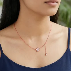 Rose Gold Bloom Necklace