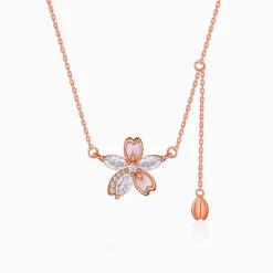 Rose Gold Bloom Necklace