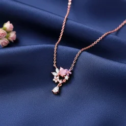 Rose Gold Blushing Blooms Necklace