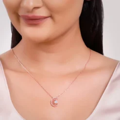 Rose Gold Classy Paisley Pendant With Link Chain