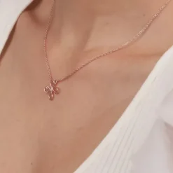 Rose Gold Clover Necklace