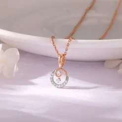 Rose Gold Curled Diamond Pendant