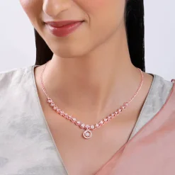 Rose Gold Daisy Necklace