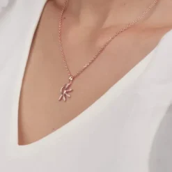 Rose Gold Elegant Musli Pendant With Link Chain