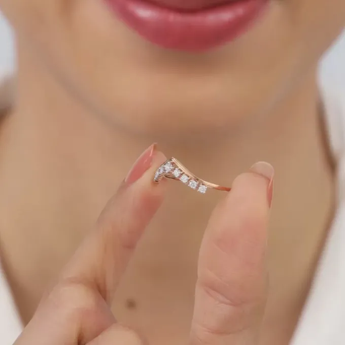 Rose Gold Elegant Pear Diamond Ring