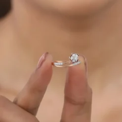 Rose Gold Floral Enigma Diamond Ring