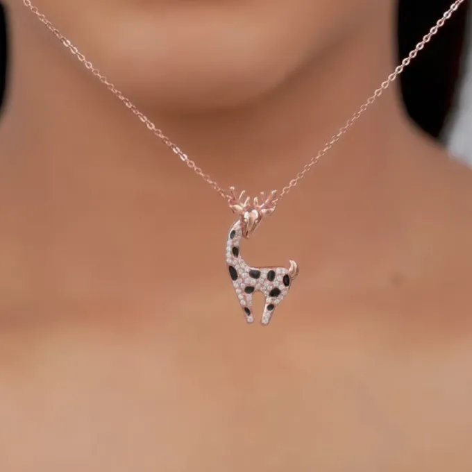 Rose Gold Giraffe Pendant With Link Chain