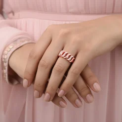 Rose Gold Gracious Wave Ring