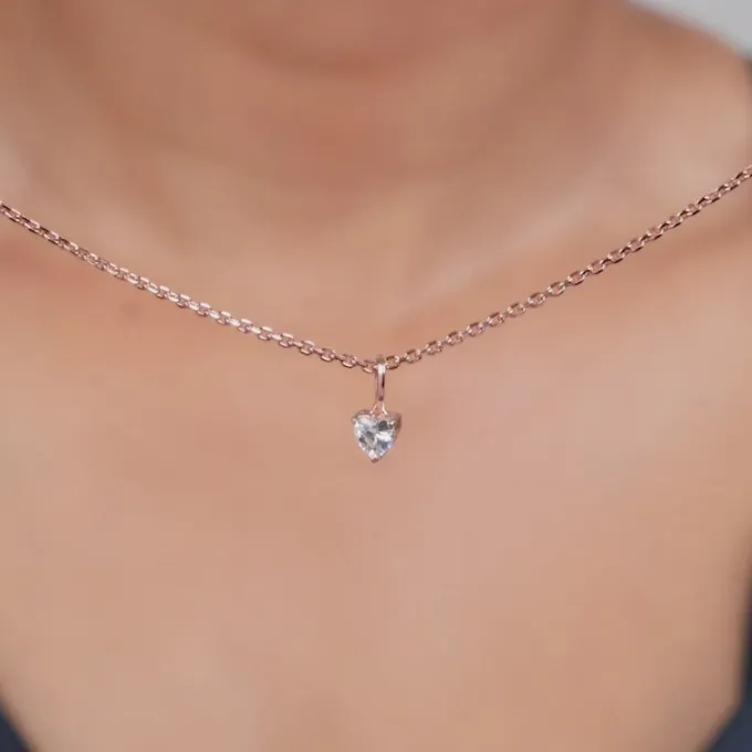 Rose Gold Heartshow Pendant with Link Chain