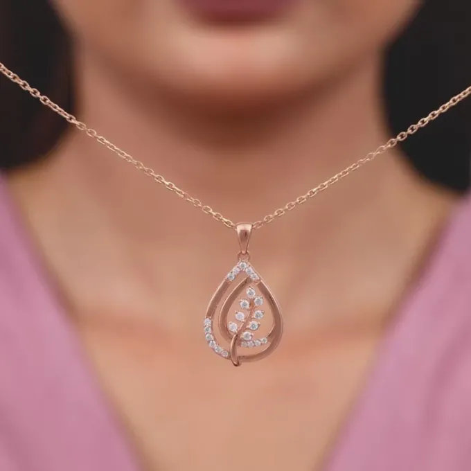 Rose Gold Leaf Ritz Pendant With Link Chain