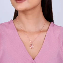 Rose Gold Leaf Ritz Pendant With Link Chain