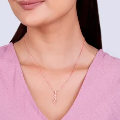 Rose Gold Leaflet Pendant With Link Chain