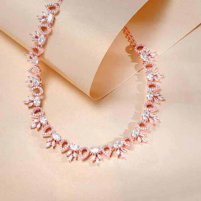 Rose Gold Petalo Necklace