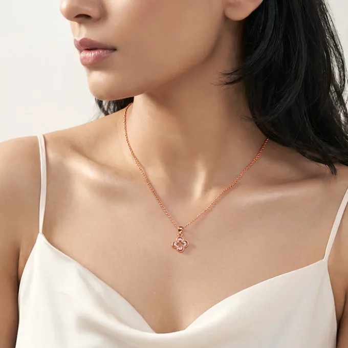 Rose Gold Starlit Clover Pendant with Link Chain
