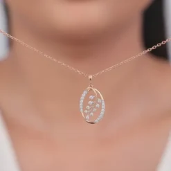 Rose Gold Sweet Alyssum Lab Grown Diamond Pendant