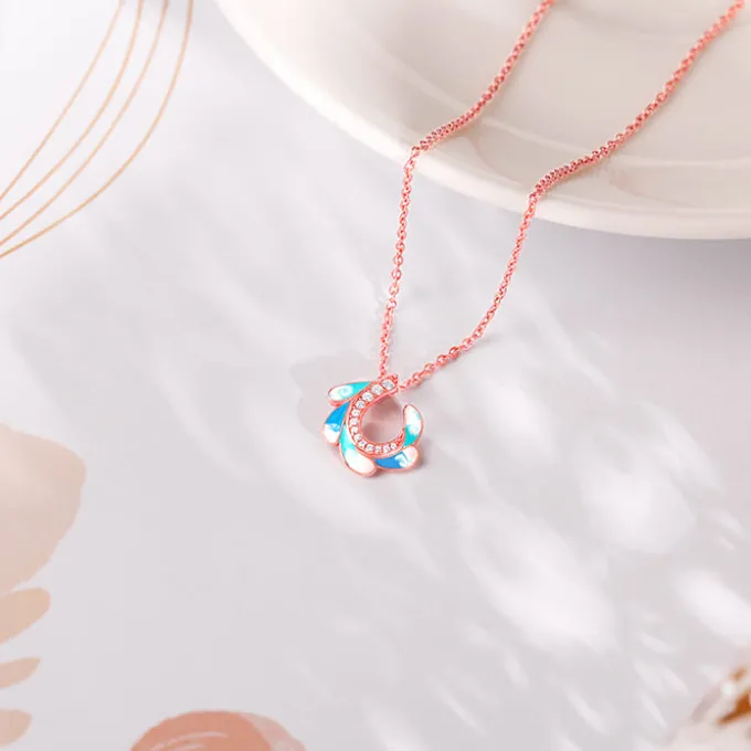 Rose Gold Wing Flap Pendant With Link Chain