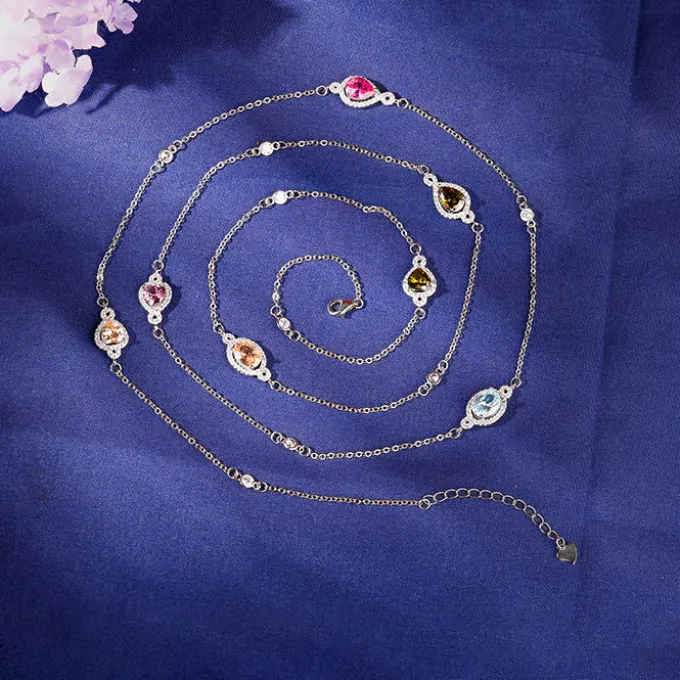 Silver Admiring Charm Necklace