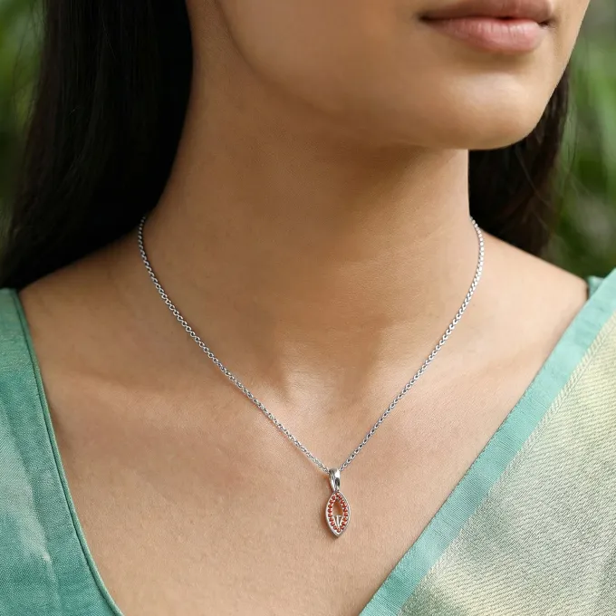 Silver Anahita Pendant With Link Chain