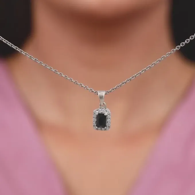Silver Black Opulence Pendant With Link Chain