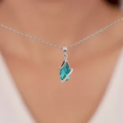 Silver Blue Night Pendant With Link Chain