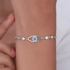 Silver Chary Eyes Bracelet