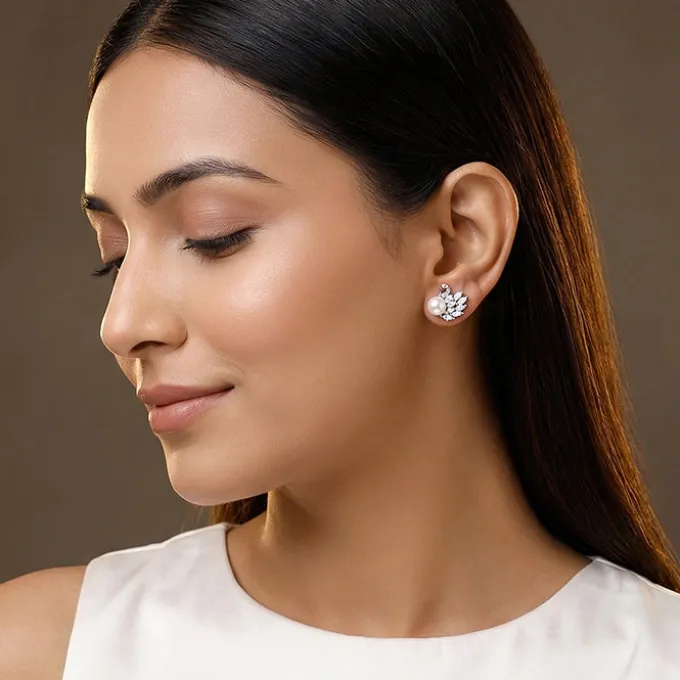 Silver Chloe Pearl Earrings