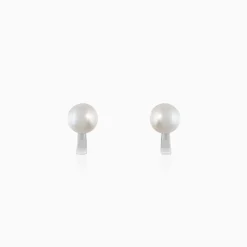 Silver Cute Pearl Studs