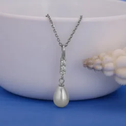 Silver Drop of Pearl Pendant with Link Chain