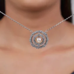 Silver Finesse Necklace