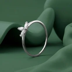 Silver Flora Trine Ring