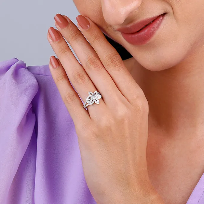 Silver Flower Of The Field Ring