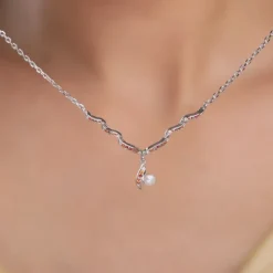 Silver Gaia Necklace