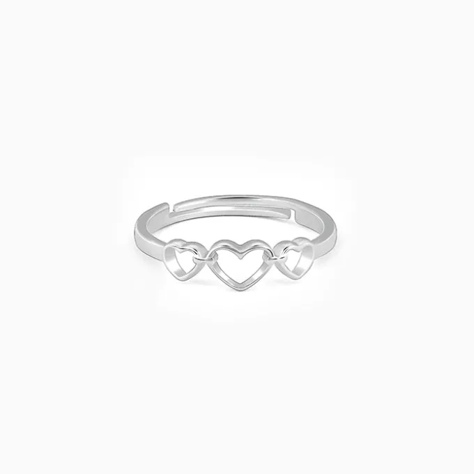 Silver Gleaming Love Ring