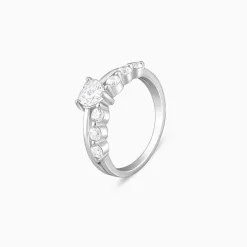 Silver Heart's Rhapsody Ring
