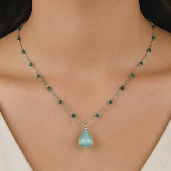 Silver Hue Flow Necklace