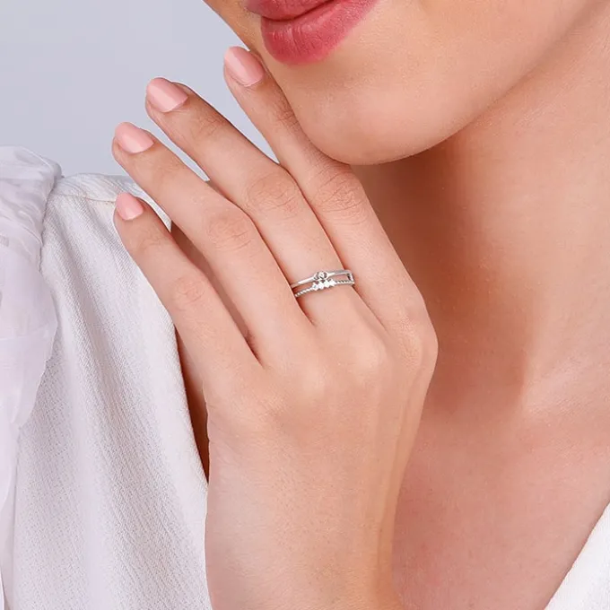 Silver Interlocked Ring