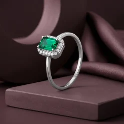Silver Iris Verdant Ring (Size 12)