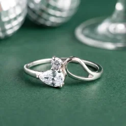 Silver Lean On Ring