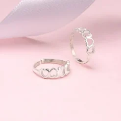 Silver Love's Embrace Toe Rings